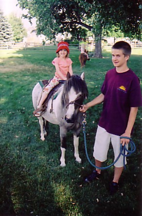 04July05 Sophie riding pony.jpg